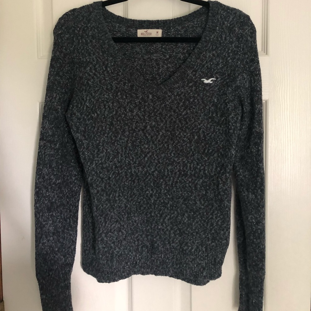 Hollister V-Neck Sweater Charcoal Gray